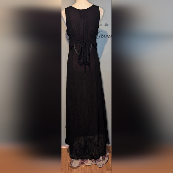 Women's FUNHOUSE NYC Dress. Sz. Medium. Like New. - Picture 4 of 6